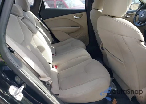 2013 Dodge Dart Sxt z USA, uszkodzony, nr VIN 1C3CDFBH8DD575957